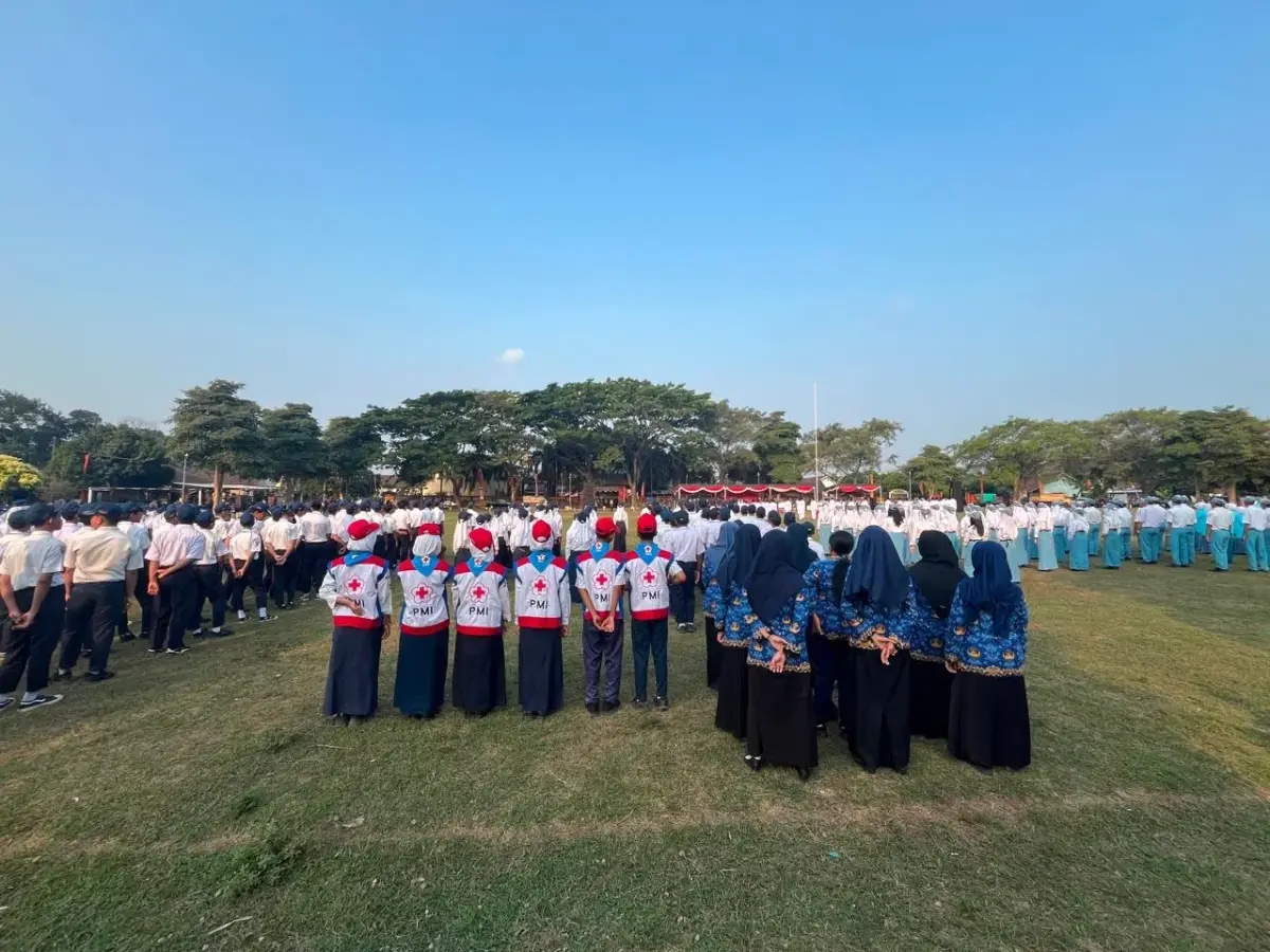 Implementasi Nilai-Nilai Pancasila dalam Kegiatan Upacara Bendera