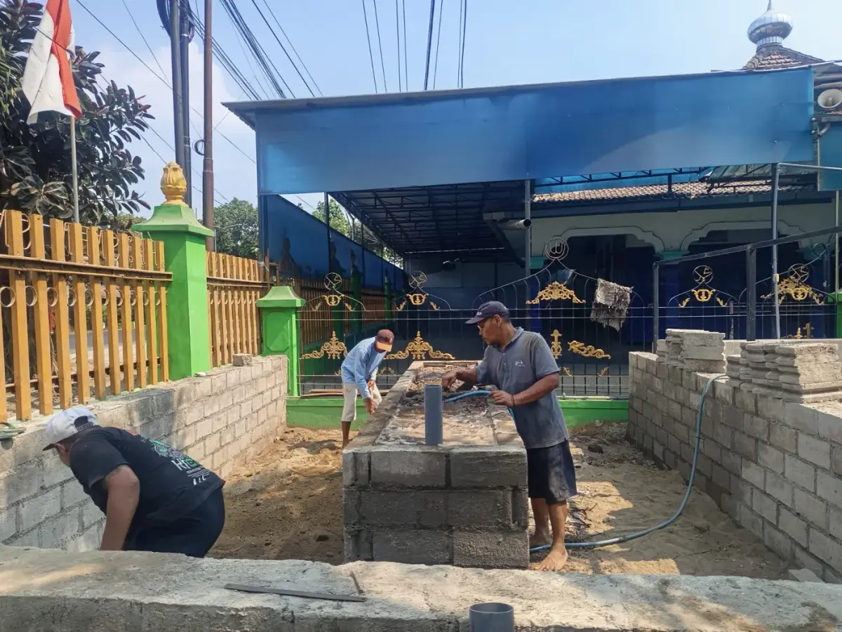 Renovasi Mushola Al Muta'alim SMPN 1 Kandat