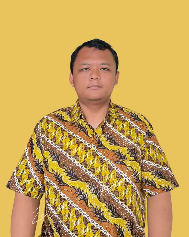 Zerin Arvenda Illavy, S.Kom
